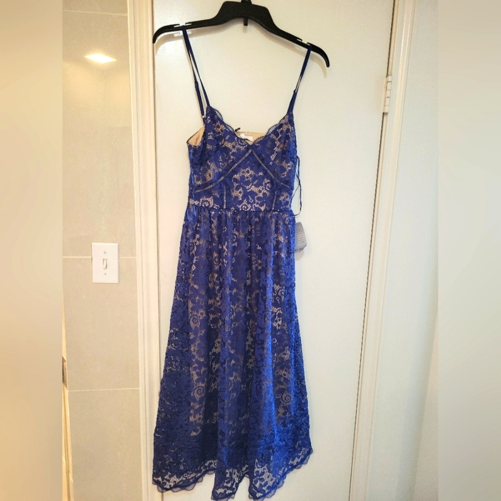 NWT navy lace midi dress